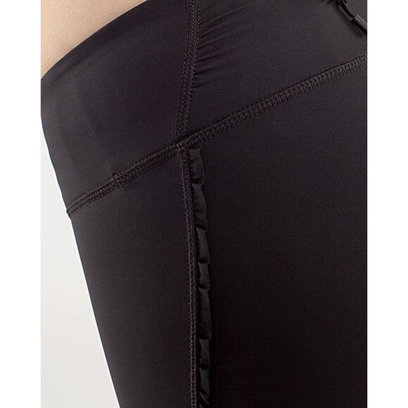 Lululemon Run Fast Free Crop Black Legging Ruffle Reflective Power Luxtreme Sz 8 - Picture 3 of 12